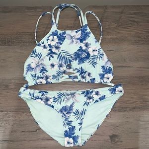 Frankie’s Bikini Strappy Halter Bikini